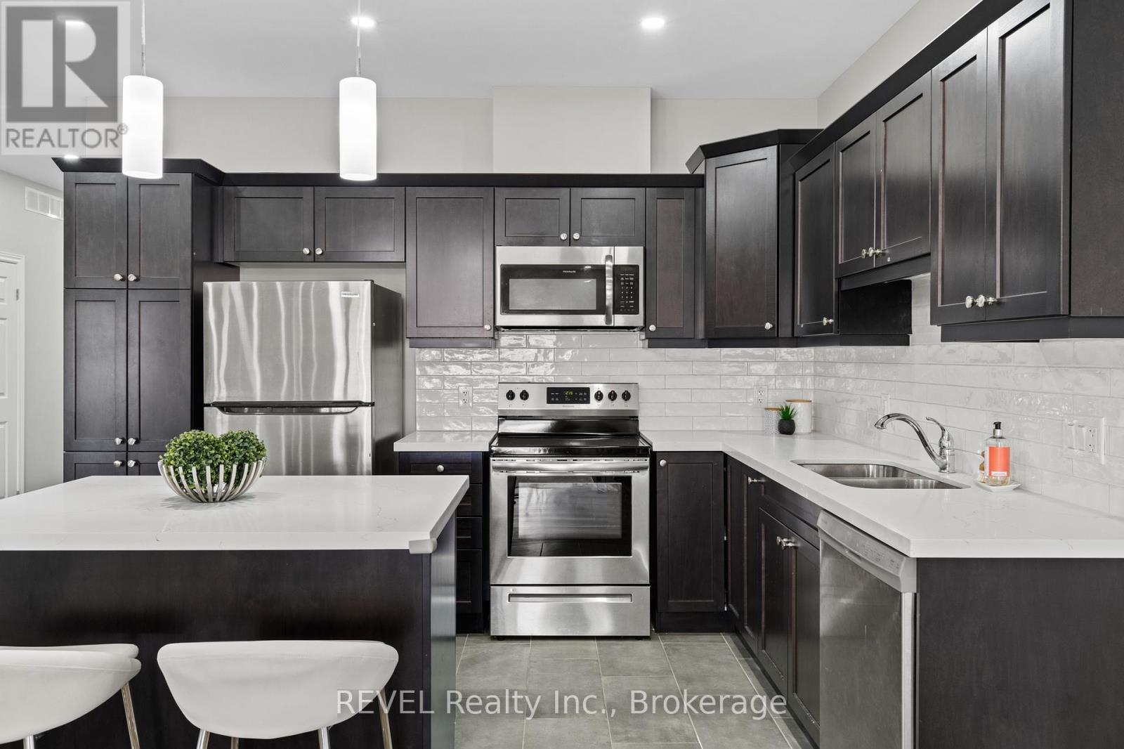 #7 7138 PARSA ST NIAGARA FALLS STREET - Image 9