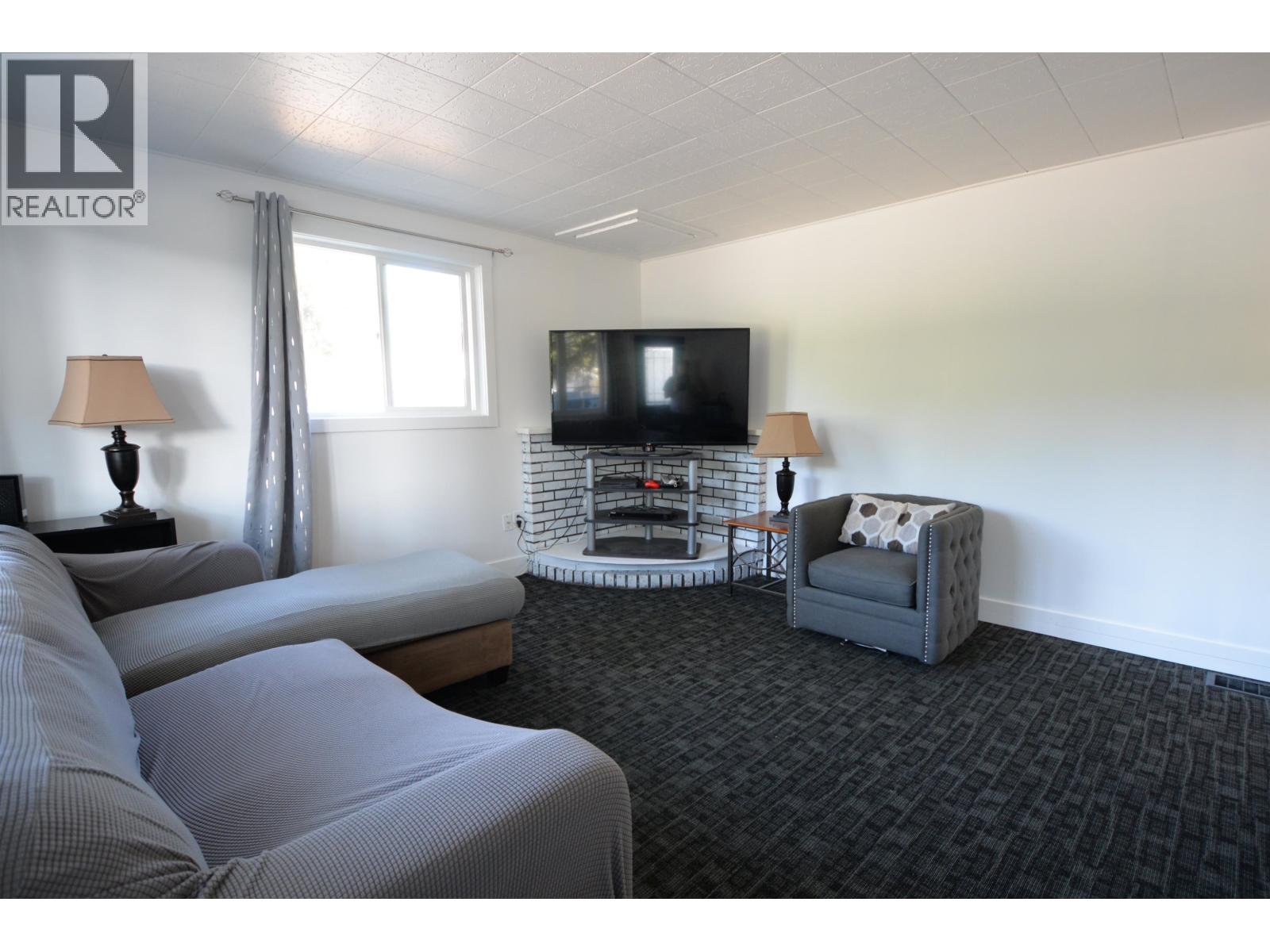 2944 MEYER ROAD - 3