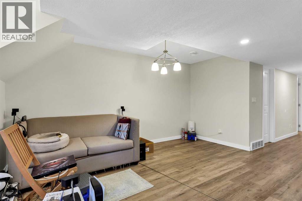 1230 Berkley Drive NW - 19