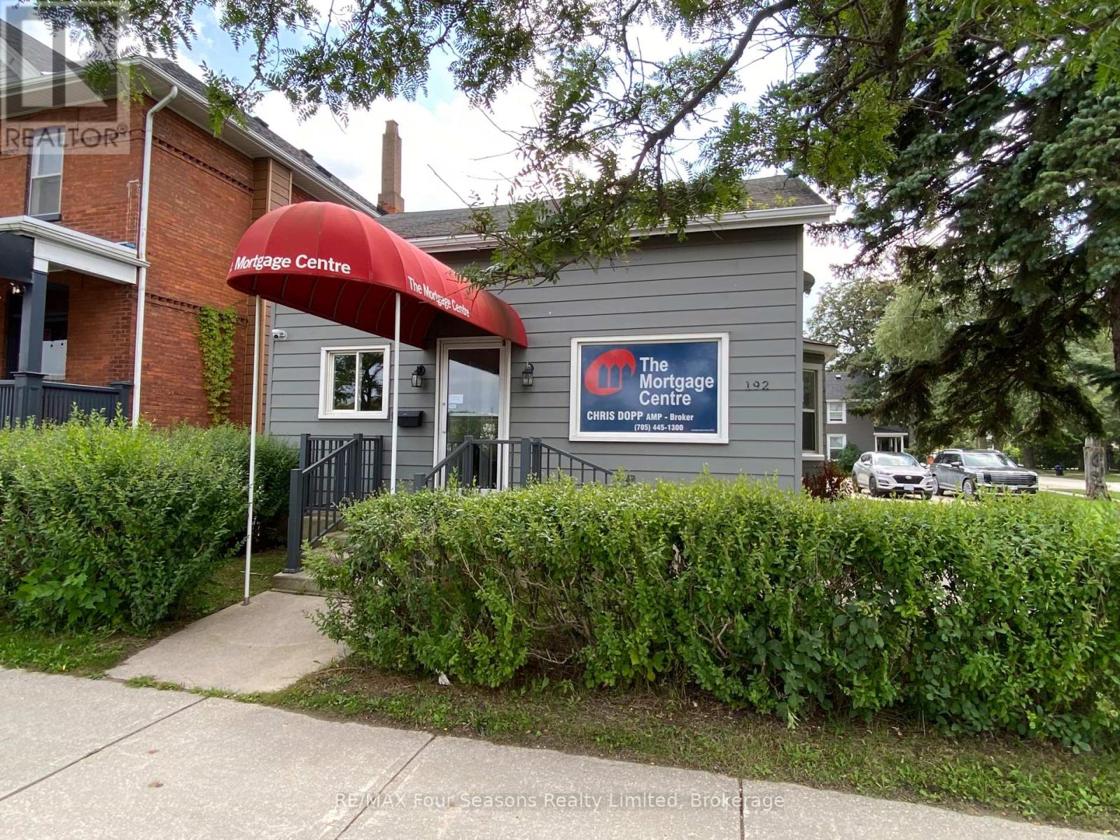 192 First Street South, Collingwood, Ontario, L9Y1A7, Collingwood, Ontario — photo 1 of 5