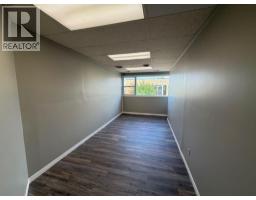 200, 10009 101 Avenue, Grande Prairie, AB T8V0Y1 Photo 7