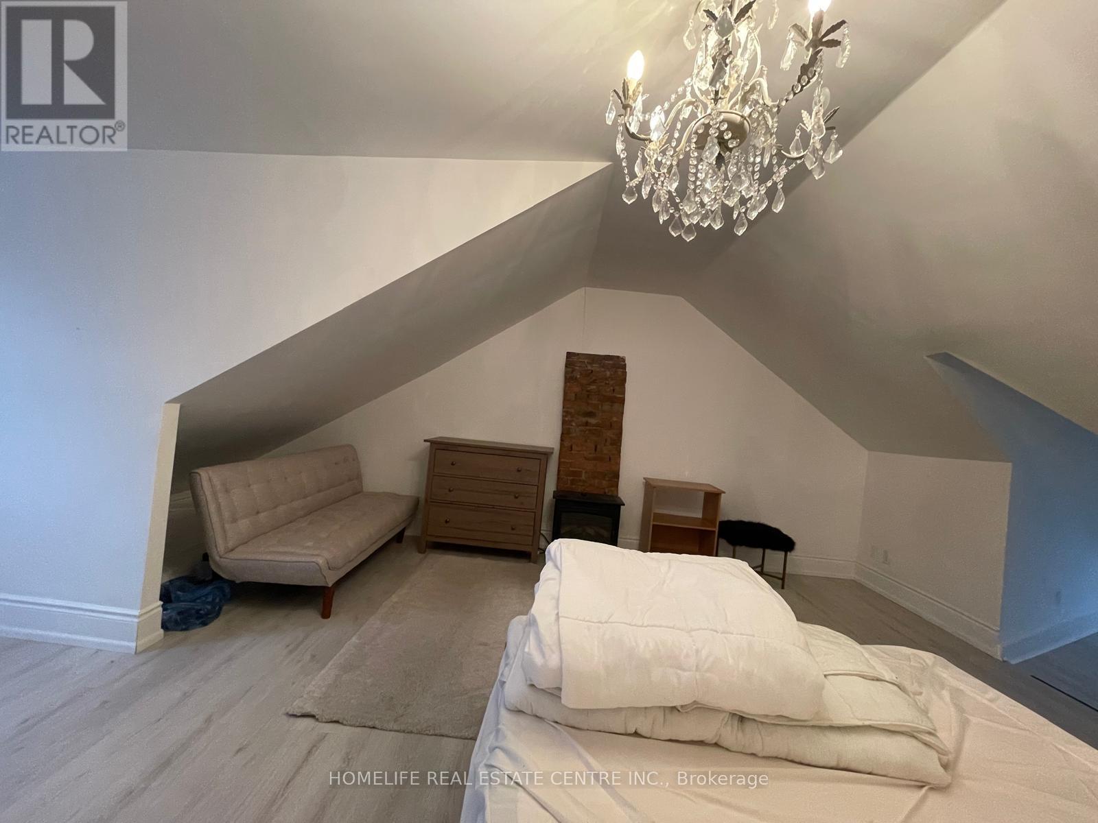 169 GLADSTONE AVENUE - Image 34