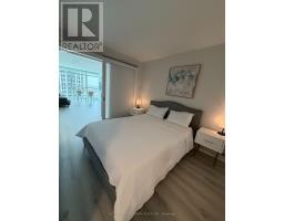 1602 - 215 Fort York Boulevard, Toronto, ON M5V4A2 Photo 8