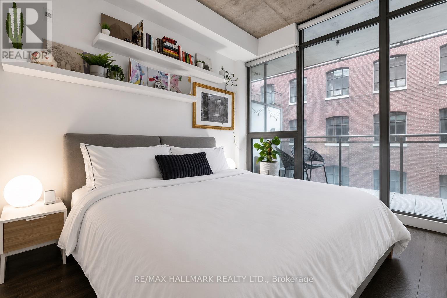 #408 90 BROADVIEW AVENUE - 20