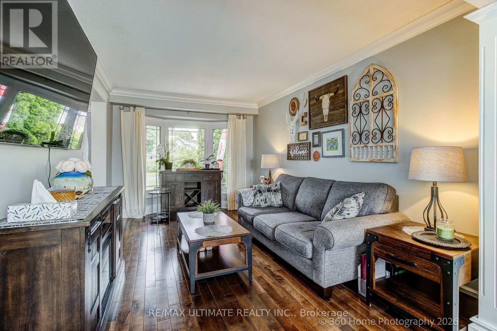 23 WINDHAM CRESCENT - Image 10