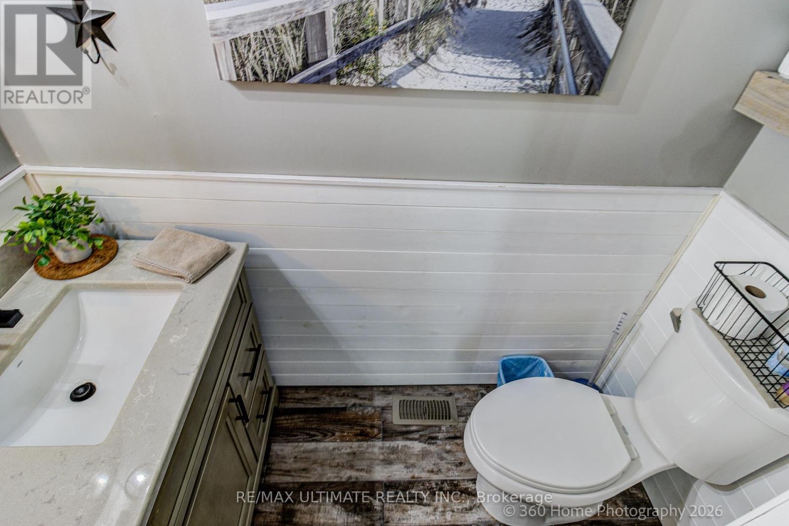 23 WINDHAM CRESCENT - 19