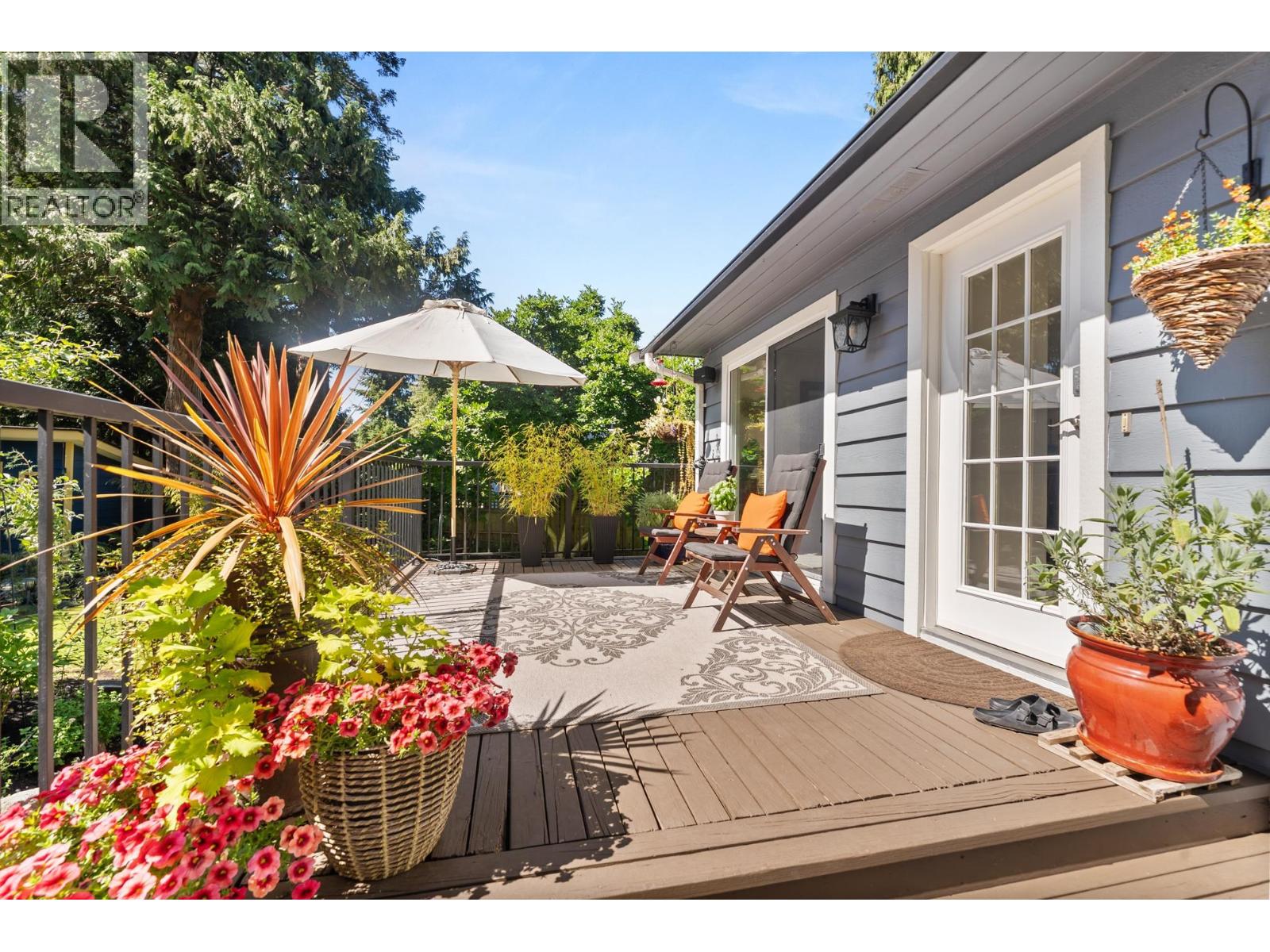 4884 13 Avenue, Delta, British Columbia, V4M2B8, Delta, British Columbia — photo 4 of 5