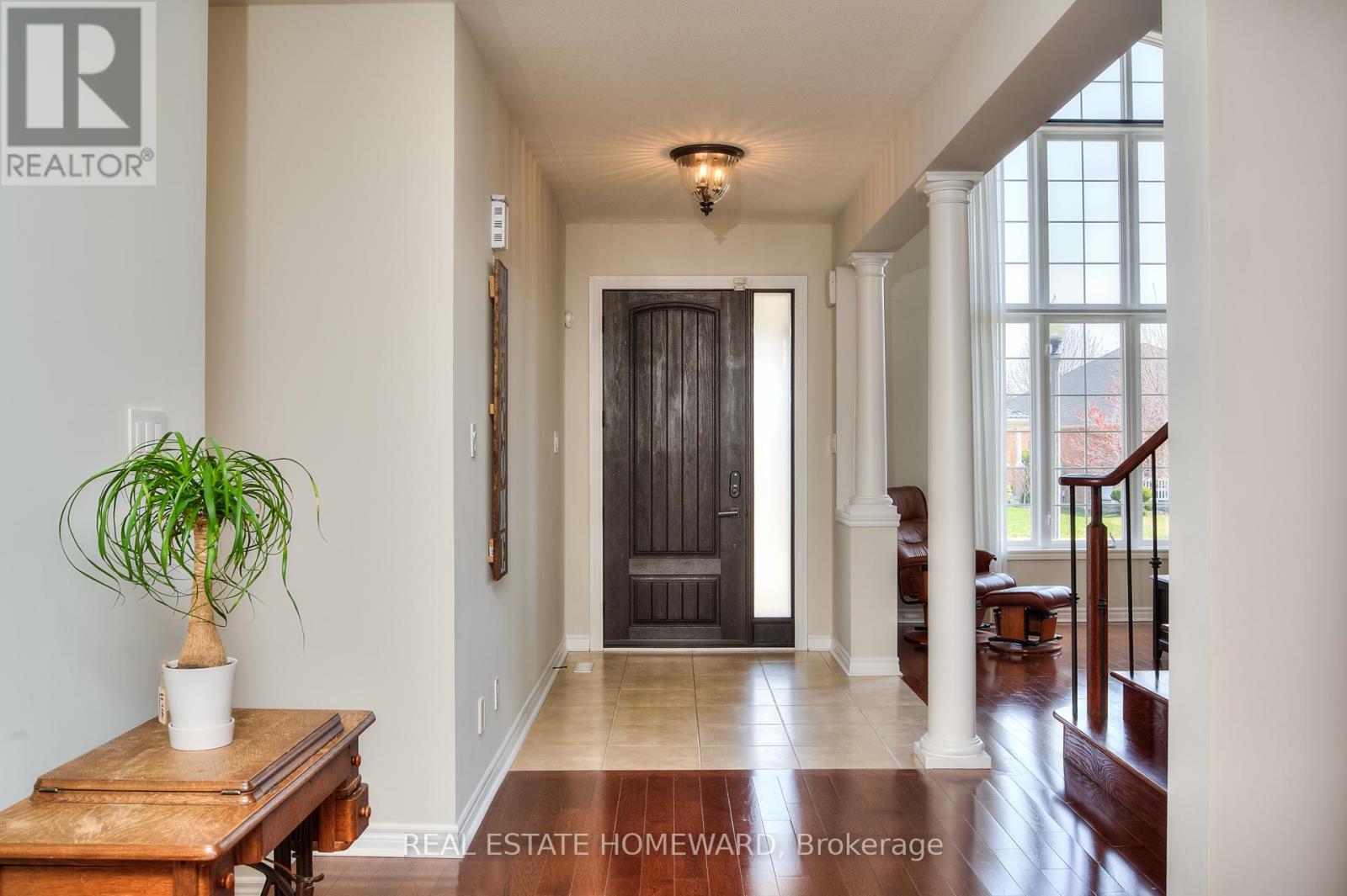 225 RIDGEMERE COURT — photo 3