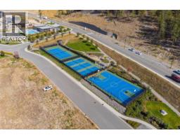 9862 Beacon Hill Drive, Lake Country, BC V4V0A9 Photo 9
