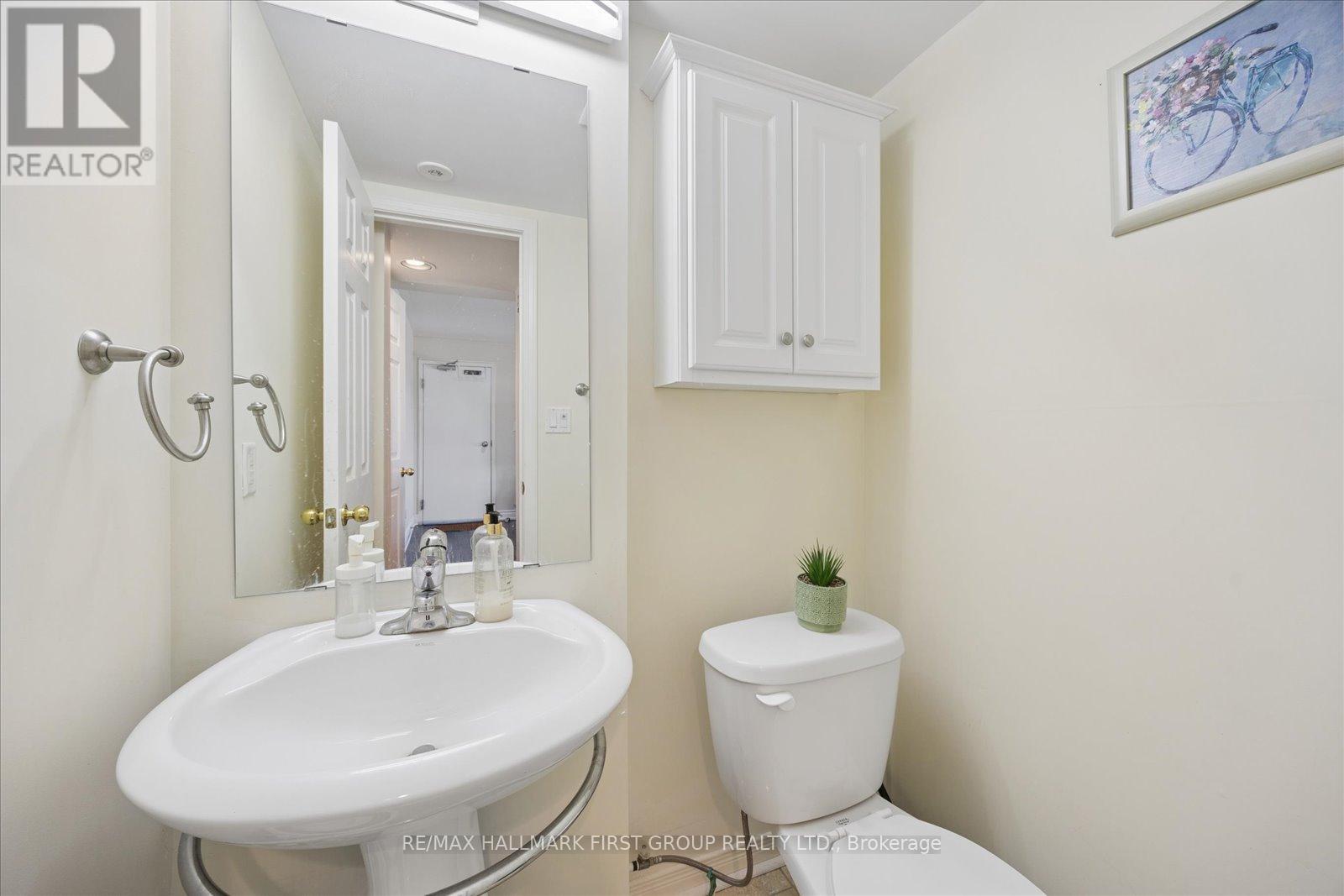 #3 2067 BUR OAK AVENUE - 12