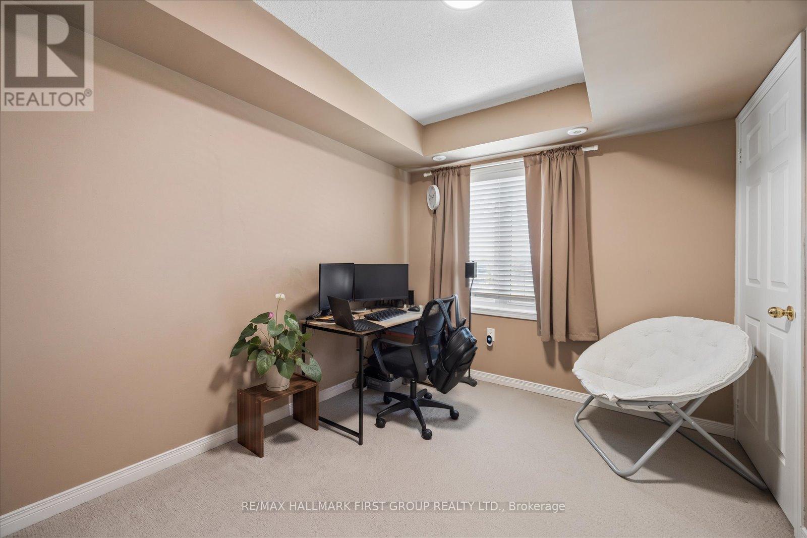 #3 2067 BUR OAK AVENUE - 17