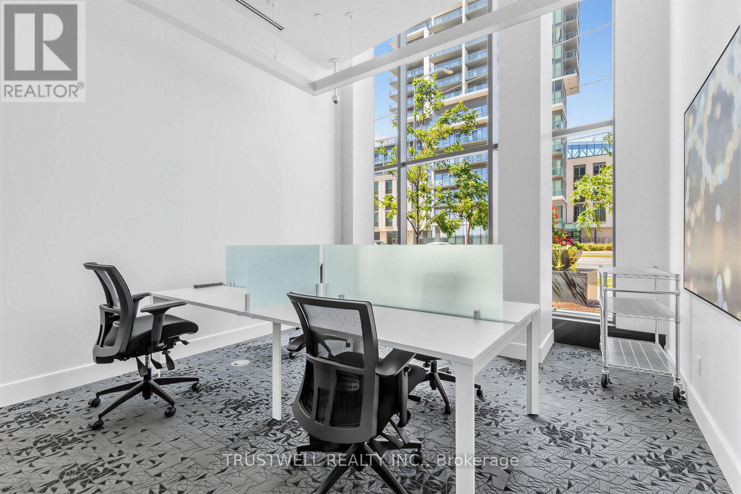 #2511 7895 JANE STREET - 27