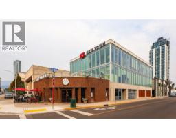 200 1650 Bertram Street, Kelowna