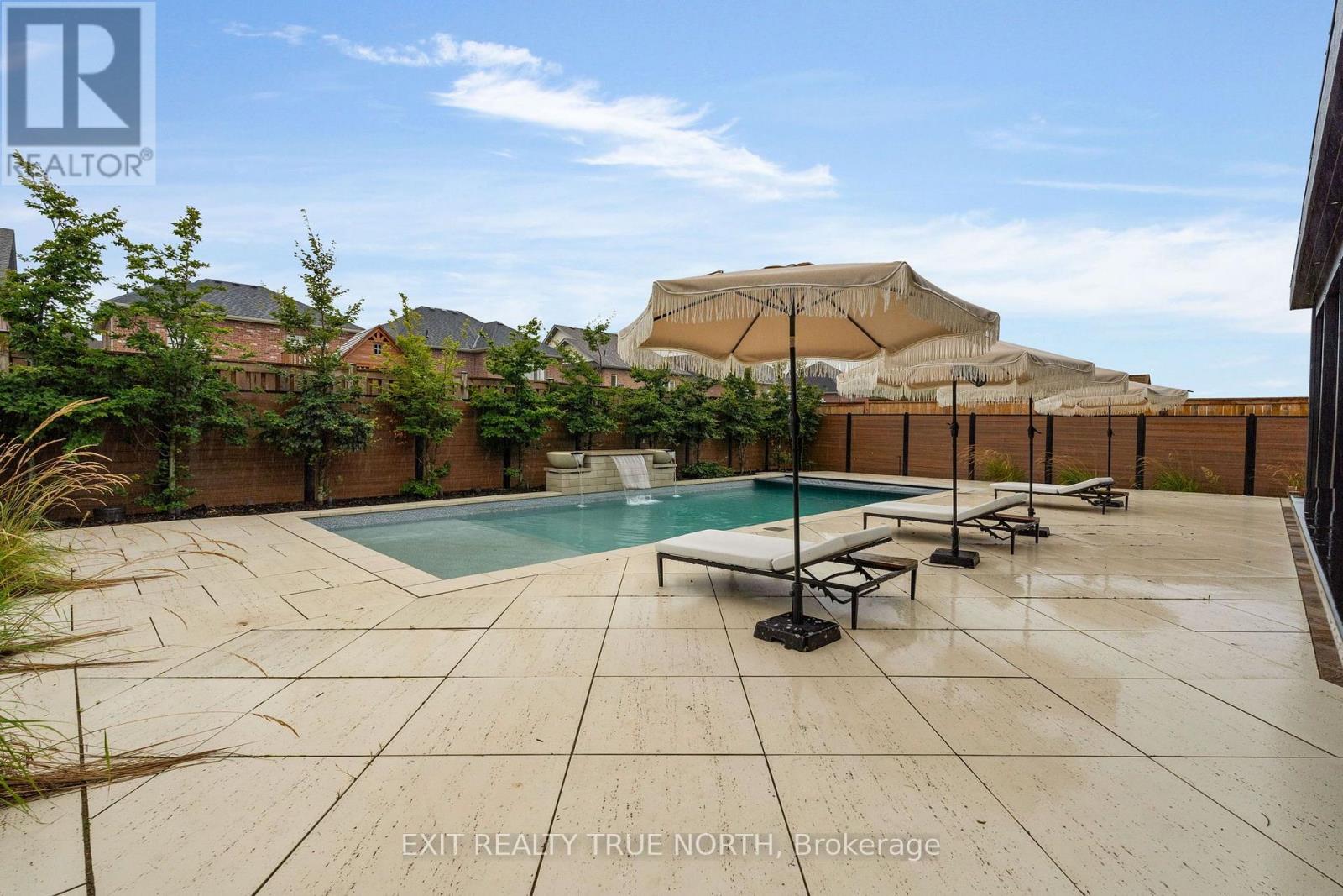106 RUGMAN CRESCENT - 14