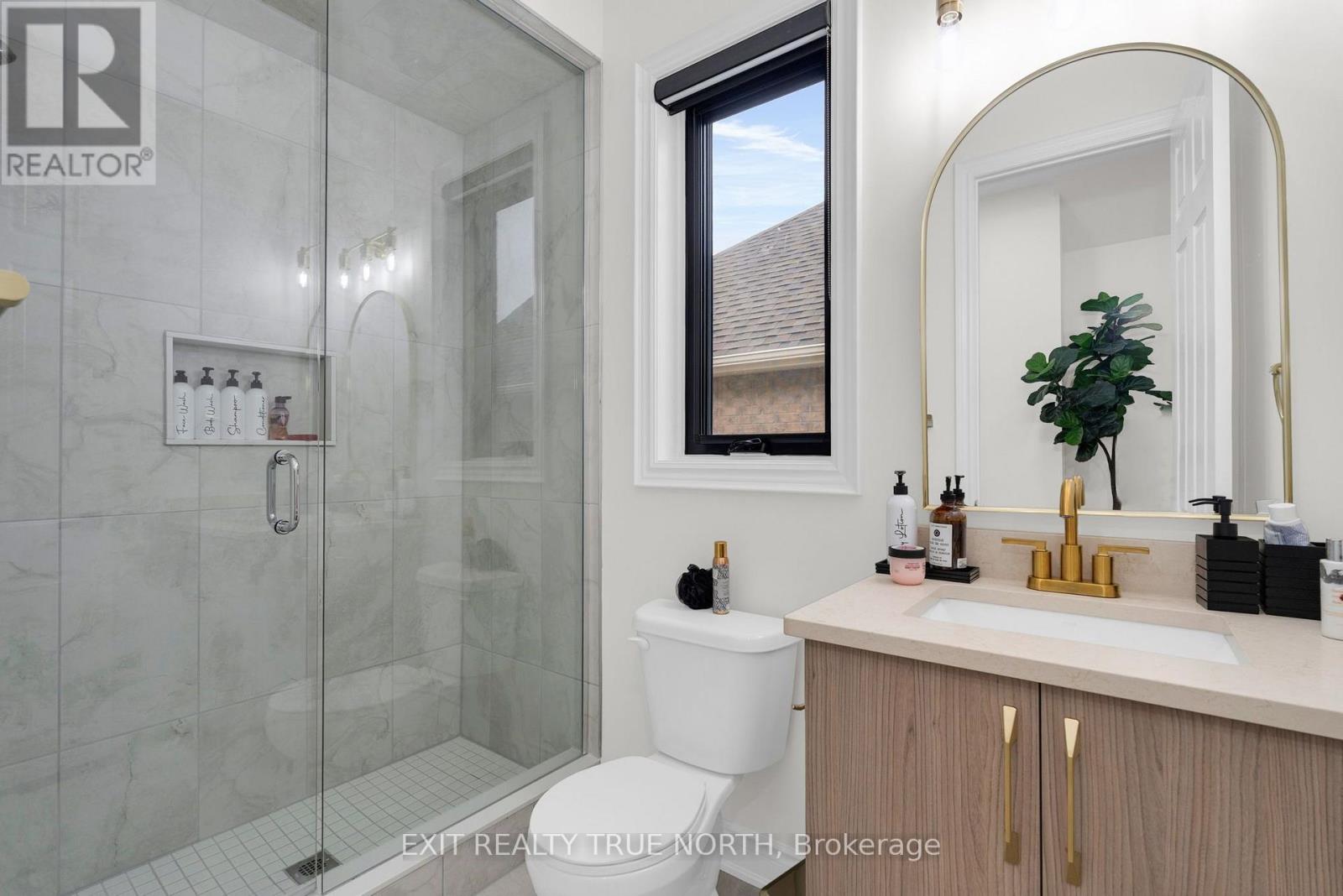 106 RUGMAN CRESCENT - 42