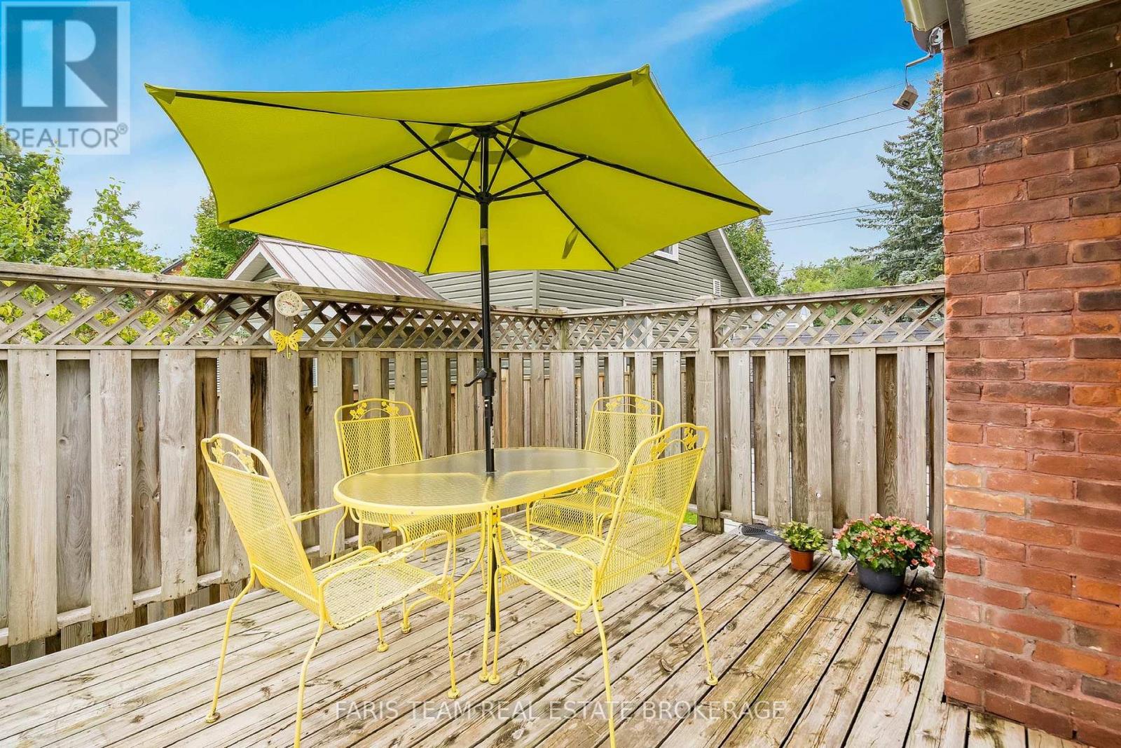 421 MIDLAND AVENUE - Image 31