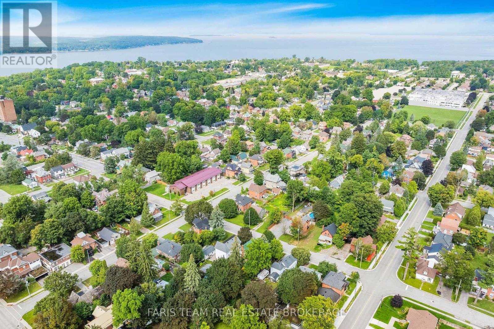 421 MIDLAND AVENUE - 40