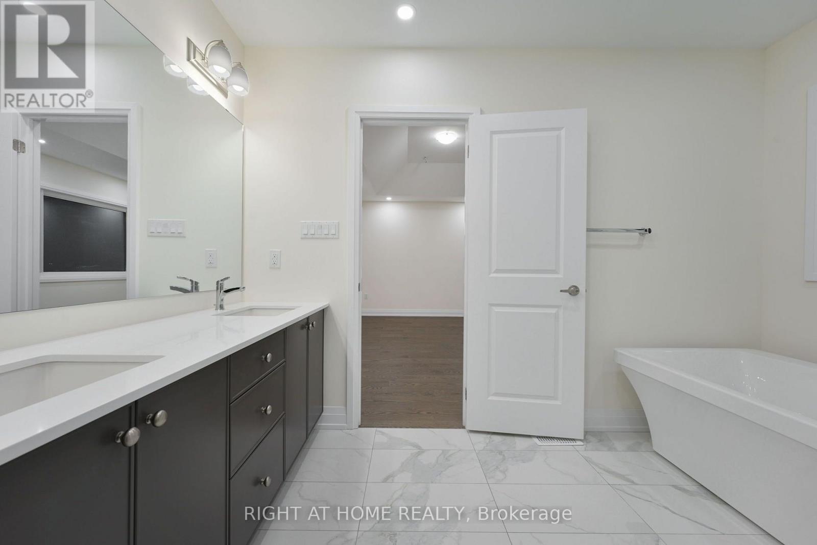 53 BEARBERRY ROAD - 29