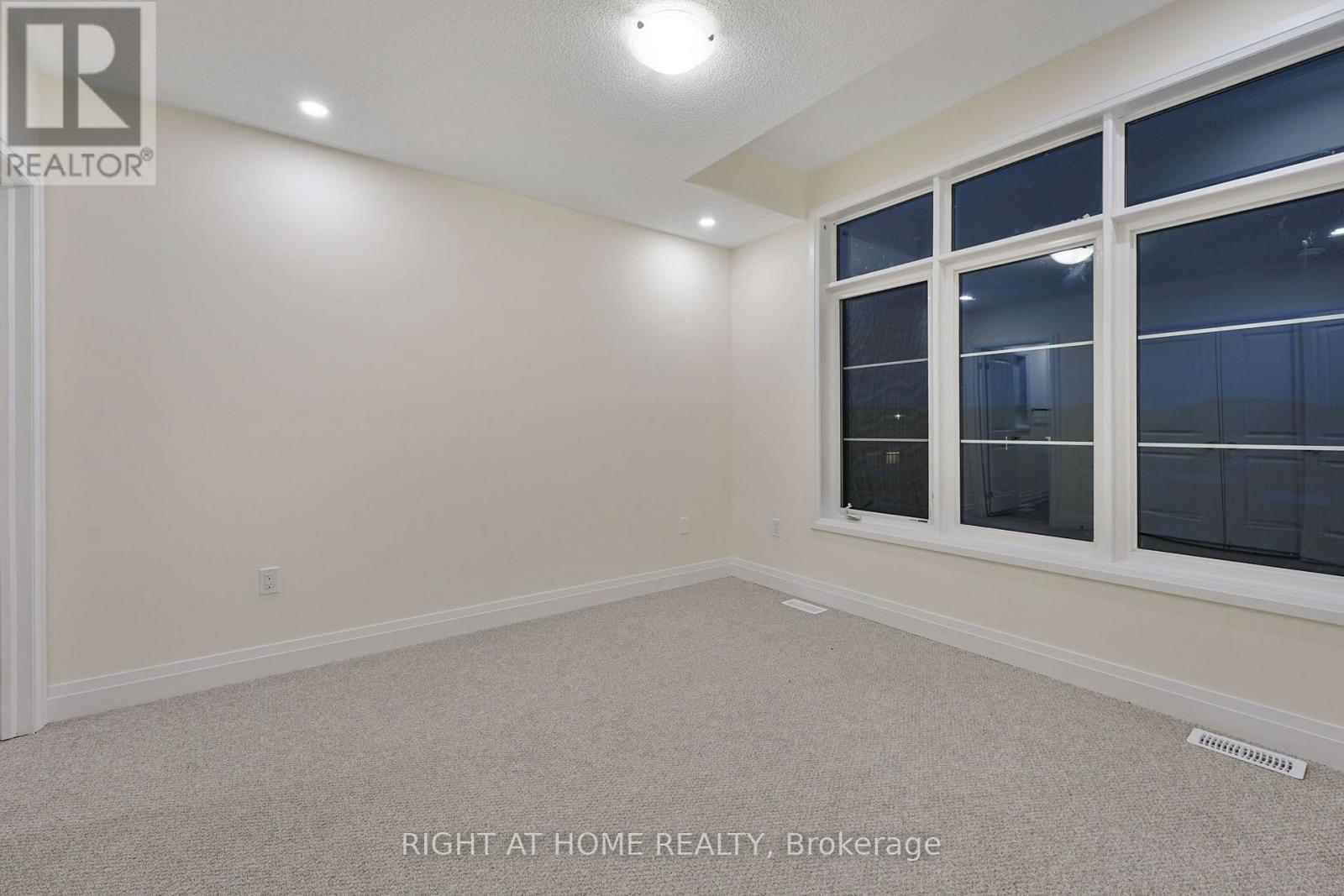 53 BEARBERRY ROAD - 32