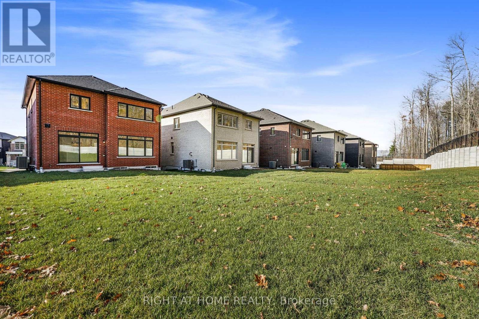 53 BEARBERRY ROAD - 42