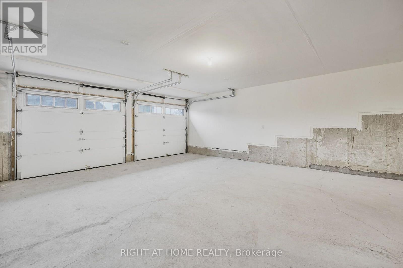 51 BEARBERRY ROAD - 38