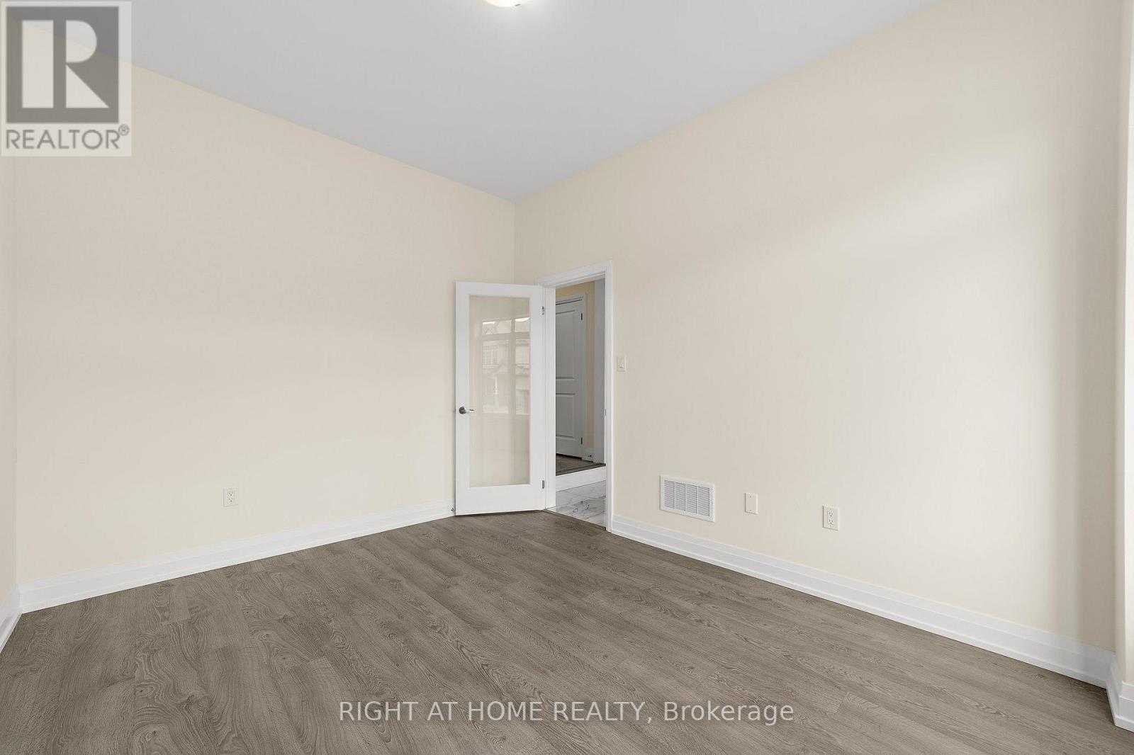 46 DAFFODIL ROAD - 4