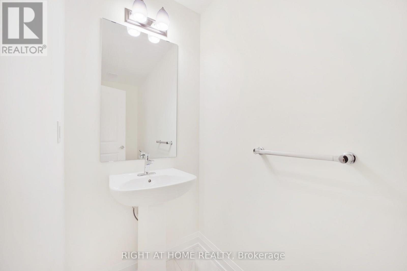 15 CALYPSO AVENUE - 8
