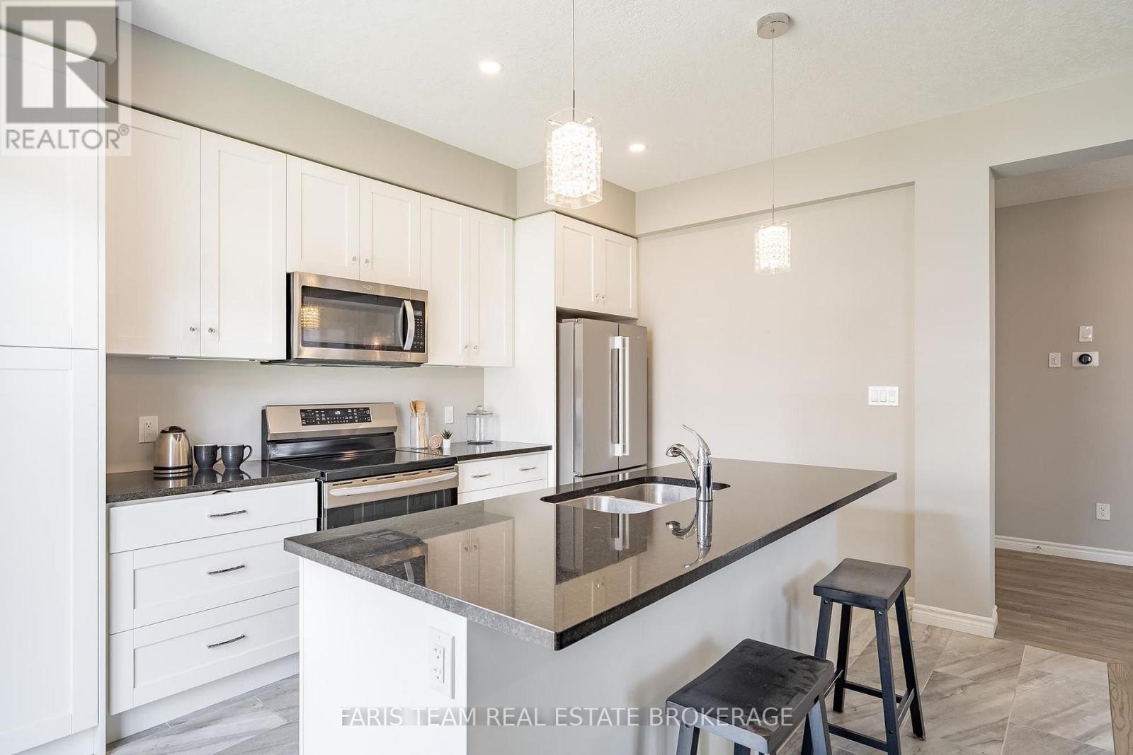 1016 WRIGHT DRIVE - Image 5