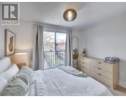 37 Gilbert Avenue, Toronto, ON M6E4W2 Photo 16