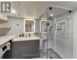 37 Gilbert Avenue, Toronto, ON M6E4W2 Photo 22