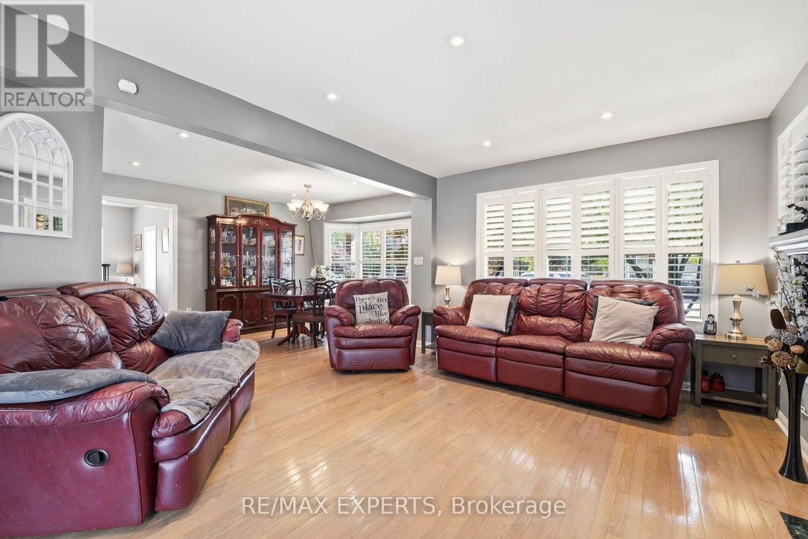 603 CAVERHILL CRESCENT - 18