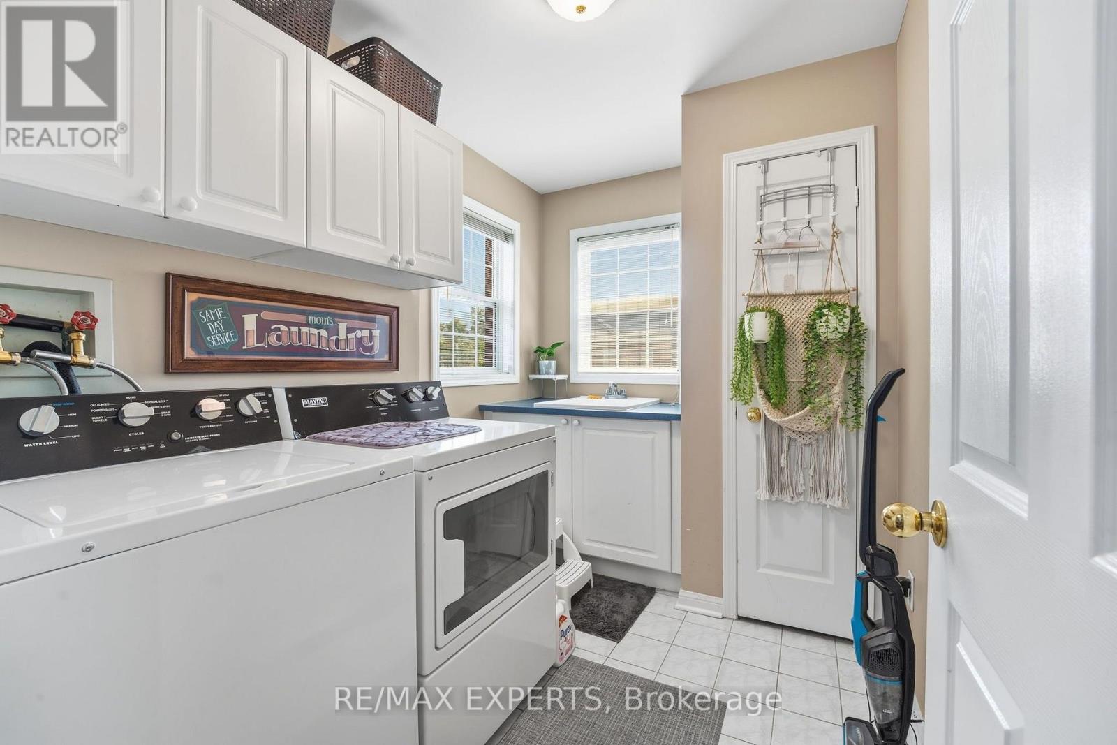603 CAVERHILL CRESCENT - Image 31