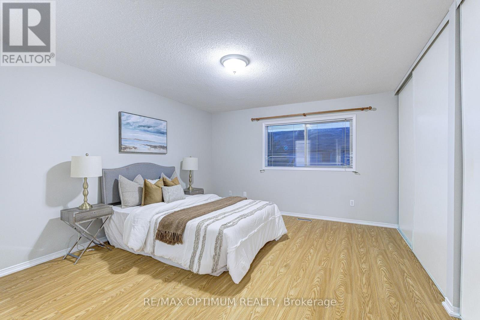 #83 5030 HEATHERLEIGH AVENUE - 24