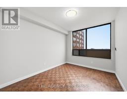 2004a - 2350 Dundas Street W, Toronto, ON M6P4B1 Photo 7