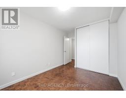 2004a - 2350 Dundas Street W, Toronto, ON M6P4B1 Photo 9