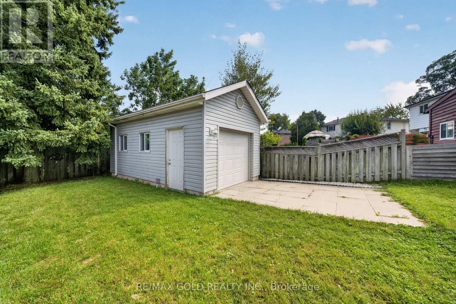 8 EARNSCLIFFE GATE - Image 47