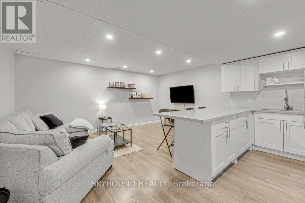 365 VALRIDGE DRIVE - Image 36