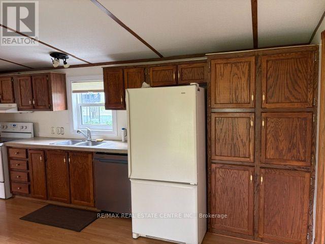 40 MAPLE GROVE VILLAGE ROAD - 14