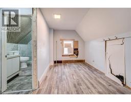 59 Irvin Street, Kitchener, ON N2H1K7 Photo 37