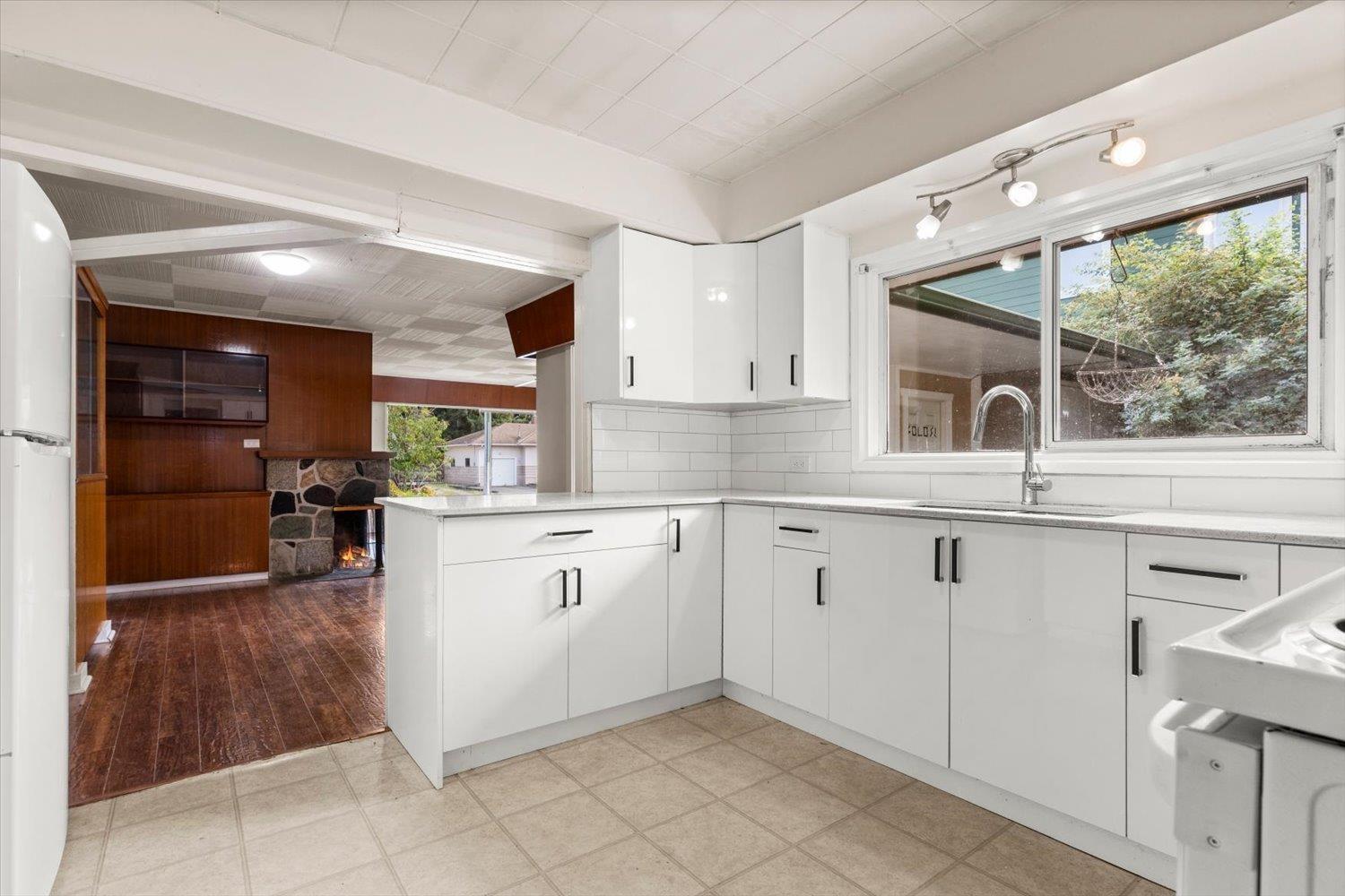 3 Bed, 1 Bath House for Sale in Chilliwack – 9647 WINDSOR STREET, Chilliwack Proper East – MLS# R3160429 - Image 9