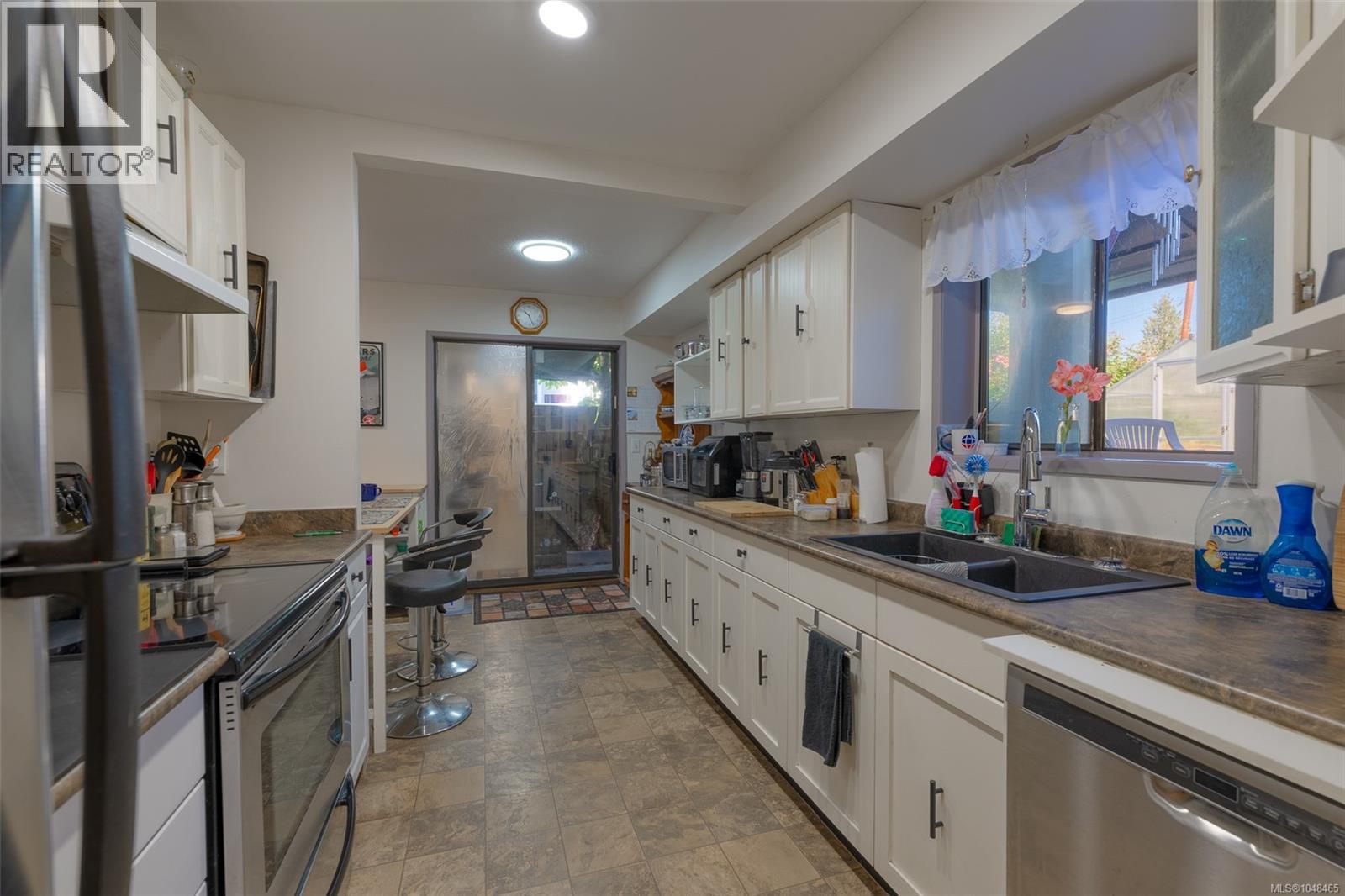 4463 Arrowsmith Rd - Image 15
