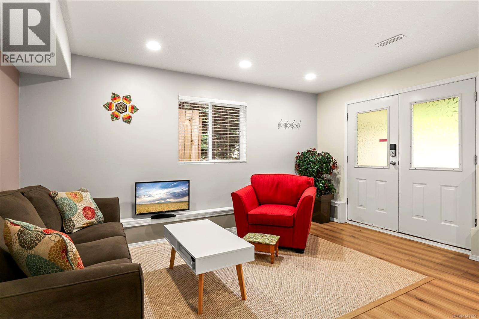 2797 Keswick Ave - 35