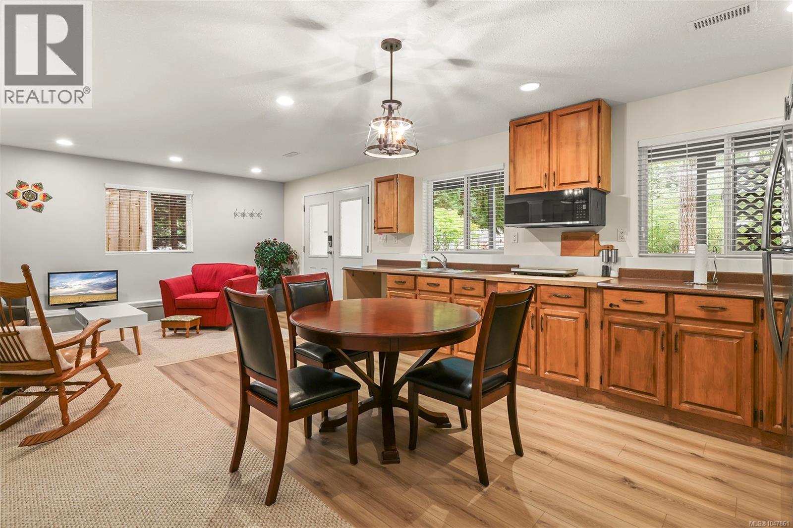 2797 Keswick Ave - 38
