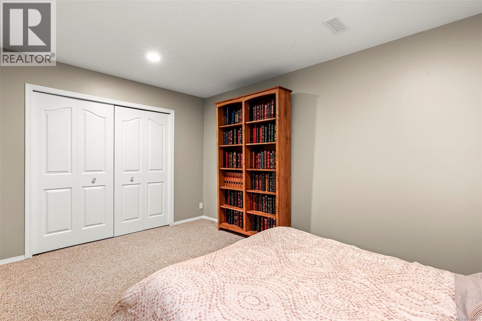 2797 Keswick Ave - 43