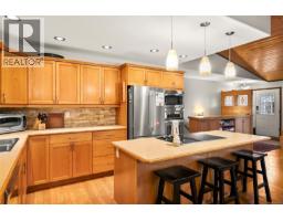 2797 Keswick Ave, Cumberland, BC V0R1S0 Photo 21