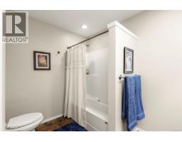 2797 Keswick Ave, Cumberland, BC V0R1S0 Photo 26