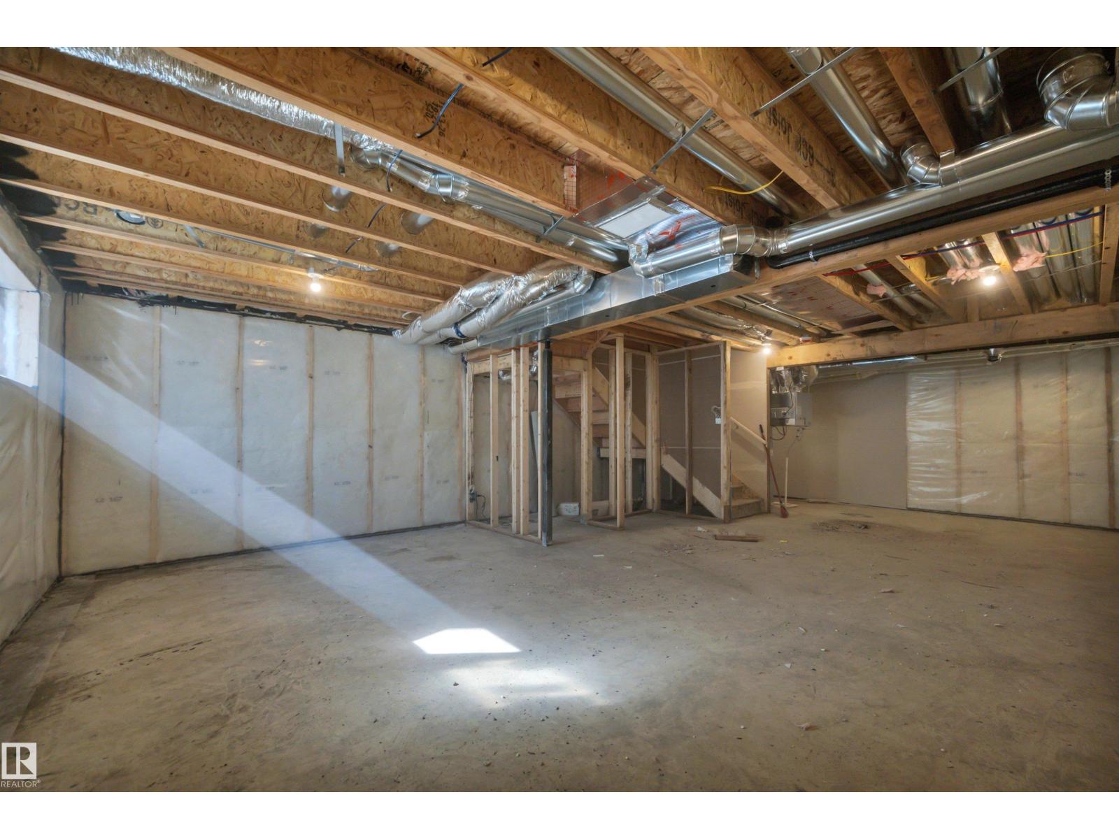 18011 73 ST NW - Image 35