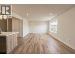 4pc Bathroom - 73 Willow Road, Blackfalds, AB T4M0J2 Photo 8