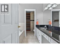 118 Invermere Drive, Chestermere, AB T1X1L1 Photo 24