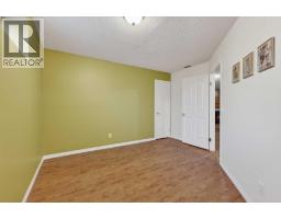 118 Invermere Drive, Chestermere, AB T1X1L1 Photo 36